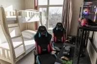 Jingzu E-sports Homestay (Langfang Beihua Aerospace Industrial College)