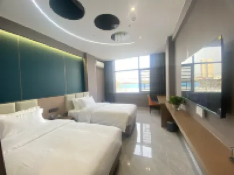 Qichun Aishun Sunshine Hotel