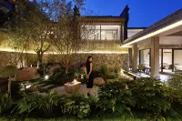 Floral Lux Hotel·Xiangshan Bieyuan Private Soup Resort Hotel