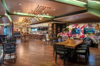 Hyatt Regency Dubai Creek Heights - Breakfast