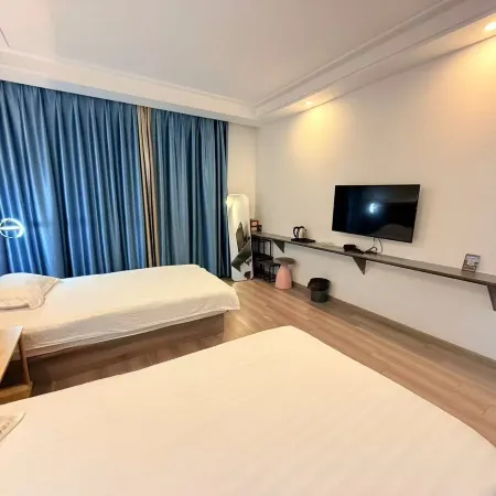 Yinshicheng Homestay (Qinwang Palace Dream Valley)