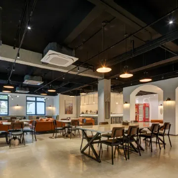 Floral Hotel·Xianning Residential Homestay