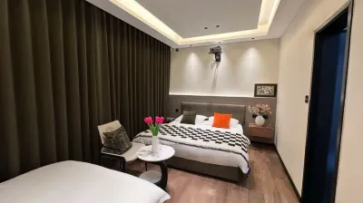 Jingdu Hotel (Shibazhan Forestry Bureau)