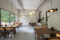 Hillside Courtyard Guesthouse Hotels in Zhashui