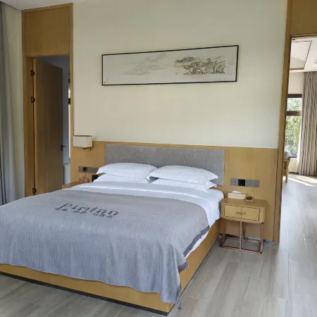 Guangde Yunmeng Valley Resort Hotel