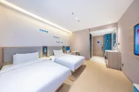 Homeinn · neo (Gonghe Qinghai Lake Plaza) - موقف سيارات