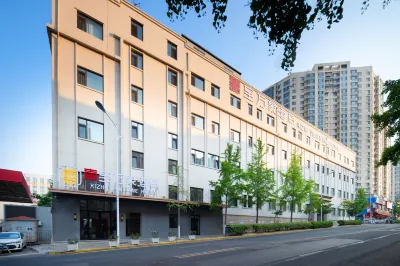 XIZHIVIENTIANE HOUTEL Hotels in Taidong Pedestrian Street/Beer Museum