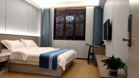 Fenghuangling Shang Homestay