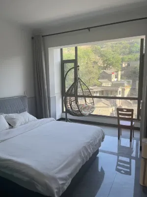 Guanshan Residence