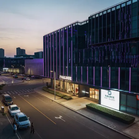 Naldue Esports Hotel (Financial Center Branch)