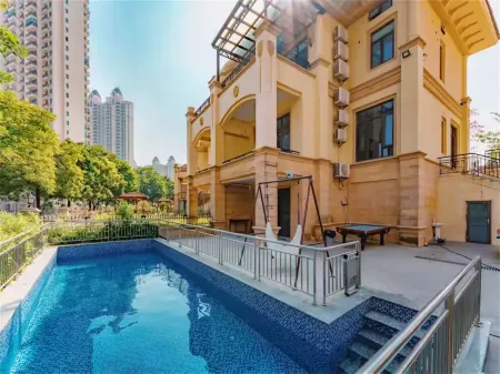 Enping Shengsheng Garden Hot Spring Villa Отели рядом с достопримечательностью «Evergrande Five Nations Hot Spring Town»