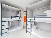 Fanqie Hostel