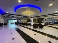 Angeles Palace Hotel Hotels near Clark Museum