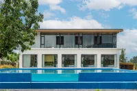 Shiyiyue · Xiangye Meisu (Tianjin Jizhou Panshan) - Rooftop Pools