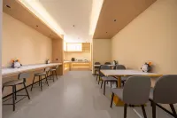 longmaojinglingjiudian