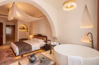 Dalian Jinse Sea View Art Homestay (Xinghai Square Branch)