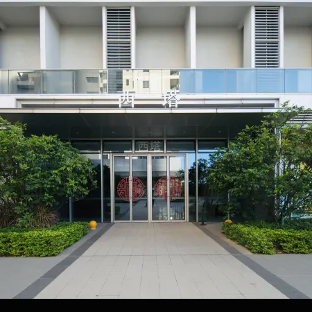 Baiyun Hotel (Zhanjiang Jinshawan Beach Wanda Plaza Branch)