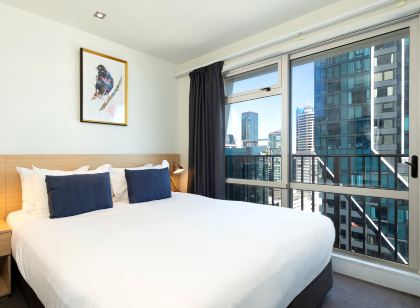 Auckland Harbour Suites