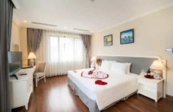 Ha Long Dream Hotel Hotels near Sun World Halong Complex