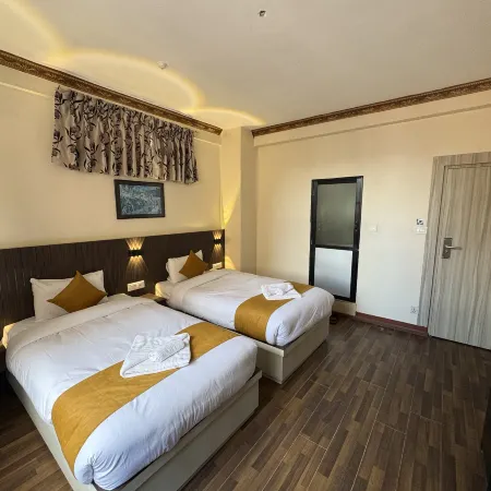 Evara Hotel & Apartment