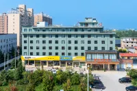 Vienna Hotel (Yuncheng North Station Branch) Hotels in Yuncheng