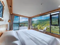 雲露山.360°山景.Slowly原木風私享美宿（肇興廈格店） - 新開幕