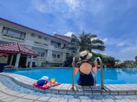 Zamzam Hotel and Convention Batu Powered by Archipelago Hotels in Batu City