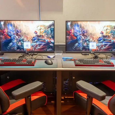 Xingyifeng E-sports Themed Hotel (Tianjin Binhai High-speed Railway Station) Hotels near Tanggu Museum