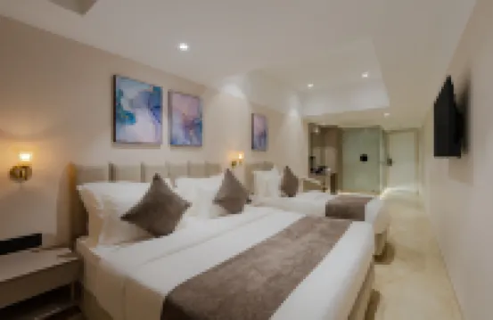 The Grand Suites
