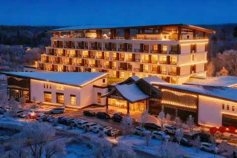 Mingrui Senggu Hot Springs Resort Hotel