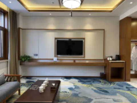 Snow Township Linyu Family Hotel