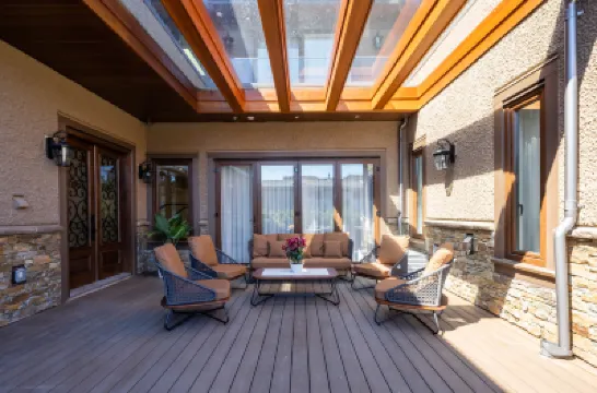 Vancouver Stay ----- Modern Richmond Home  Next to YVR Airport--Brand New & Stylish Hotels in 
