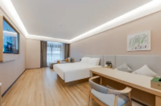 PERO Hotel (Shanghai Songjiang Zhonghui Tangli Hotel) Hotels near Sun Island