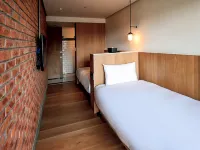 CHECK inn Taipei Songjiang - Afhentnings-/afleveringstjenester