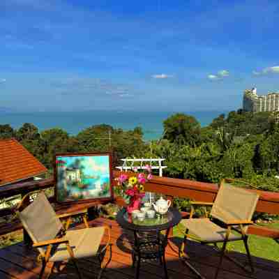 VELAMUNDI Hotel Exterior