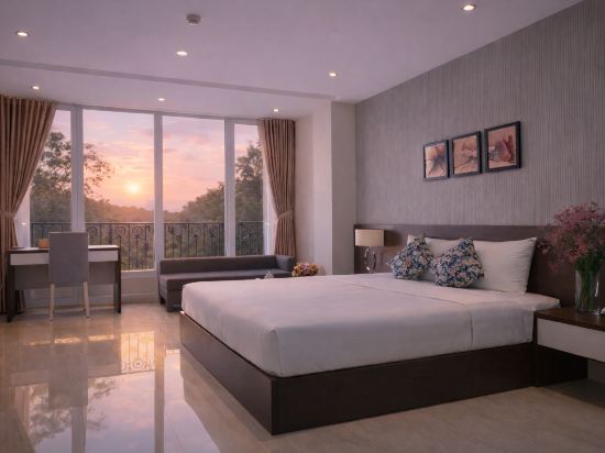 Golden Queen Aparthotel