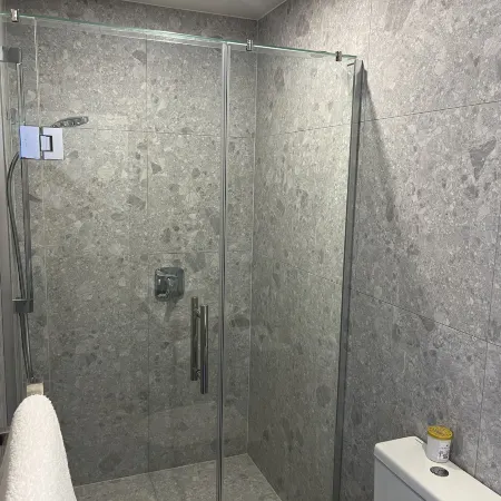 Modern Private Studio Auckland-Private Entrance-Free Parking-Near CBD Отели рядом с достопримечательностью «Холм Уан-Три-Хилл»