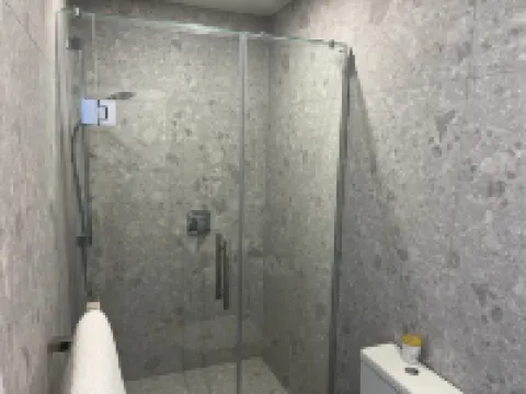 Modern Private Studio Auckland-Private Entrance-Free Parking-Near CBD ASBショーグラウンド周辺のホテル