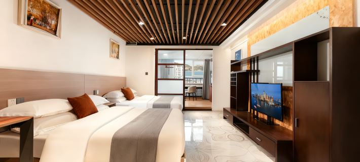 Weihai Ancient Street | Ease Residence Guesthouse (Xingfu Men Branch of Weihai High Plaza) Hotels in Weihai