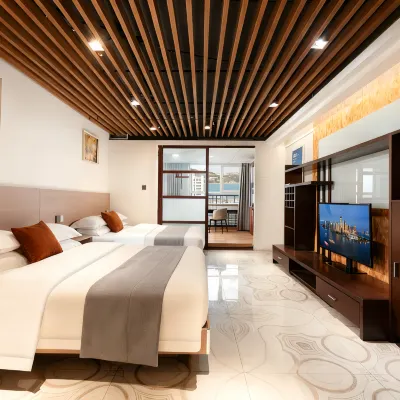 Weihai Ancient Street | Ease Residence Guesthouse (Xingfu Men Branch of Weihai High Plaza) Hotels near Weihai Happiness Gate