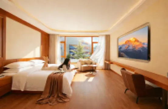 Tasong Sun Moon RIXI•VIEWINSUNMOONESCAPE Oxygen Supply View Hotel (Dukezong Ancient Town Branch)