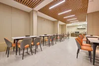 Lianfeng Smart Hotel (Zhangpu Duxun Bus Station)