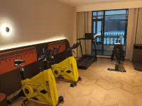 Urumqi Flora Secret Realm Hotel (Xinjiang International Grand Bazaar Branch) Hotels in Urumqi