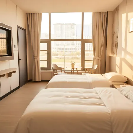 Lixian Chenxin Hotel