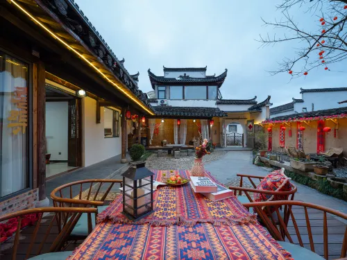 Hongcun GusheGuxiang Experience Homestay