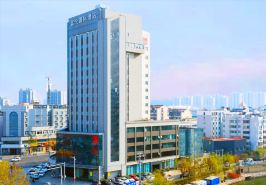 Xuzhou Pengcheng Square Riverside Hotel
