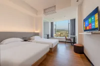 Kainade Hotel (Jieyang Jiedong People's Square)
