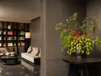 Lhasa Potala Palace Square Jiangsu Road Atour Hotel โรงแรมในลาซา