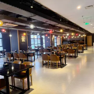 Easco Hotel