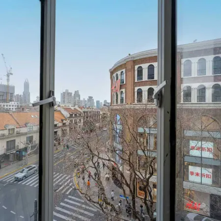 Yanxi Homestay (Sinan Mansion) Отели рядом с достопримечательностью «Фуксинг Парк»